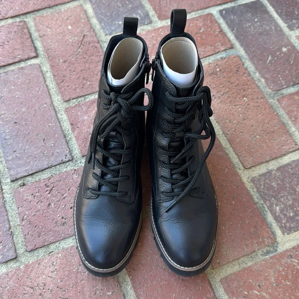 Vionic boots - Picture 8 of 10